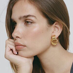 Heaven Mayhem Mini Knot Earrings Gold